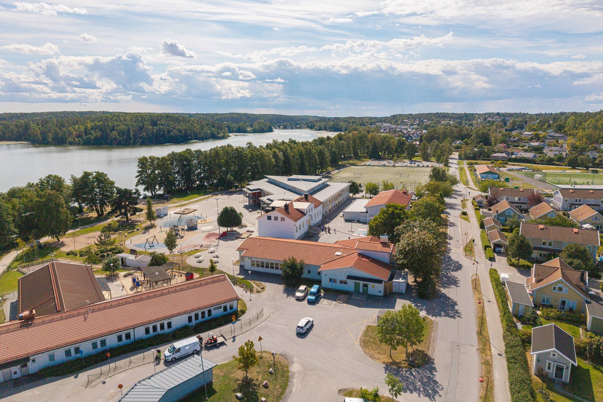 4 rum Parhus på Rosenhillsvägen 55 Bollstanäs Upplands Väsby kommun - bild 54