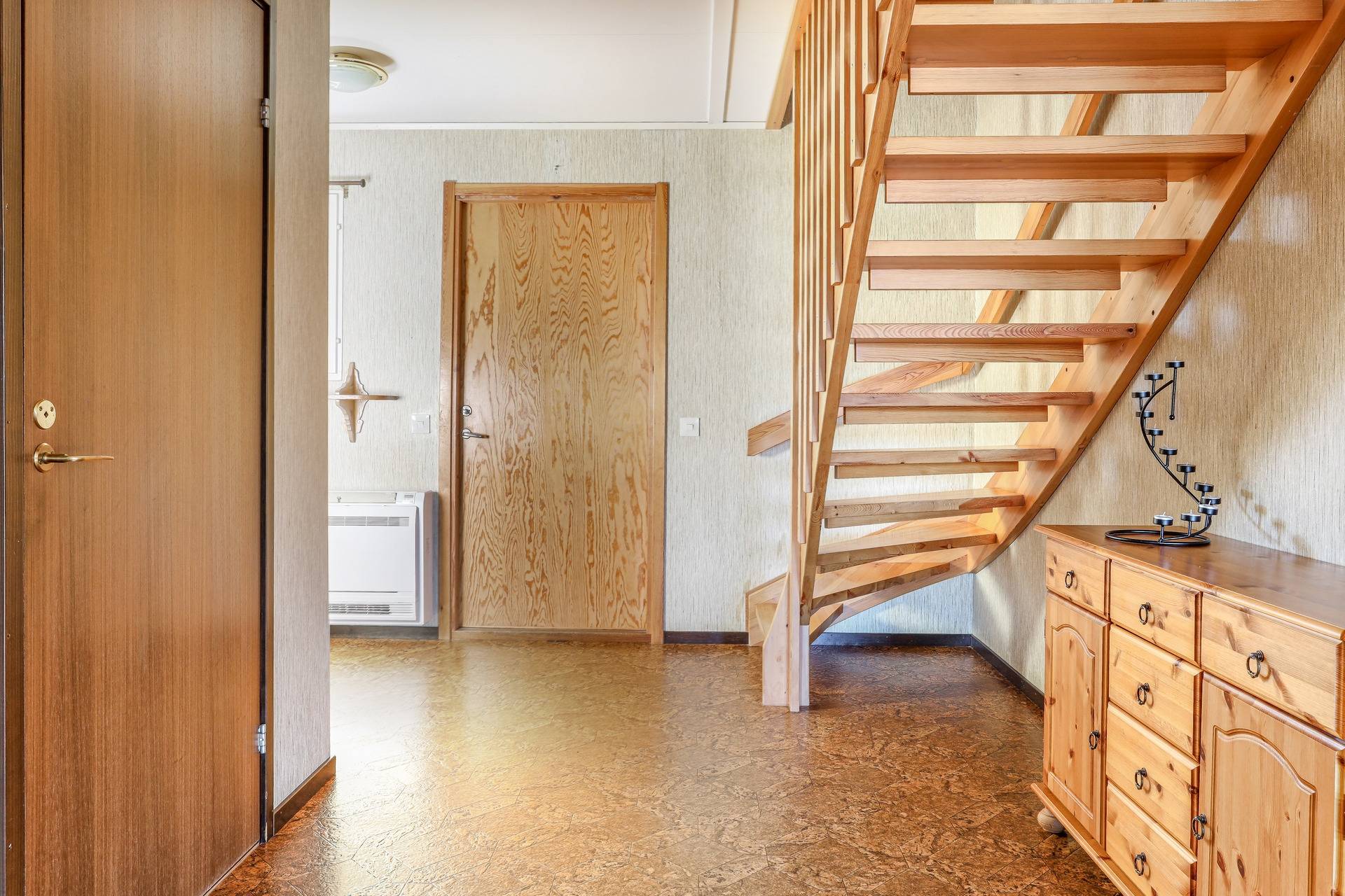 4 rum Villa på Humlevägen 8C Gullänget Örnsköldsviks kommun - bild 6