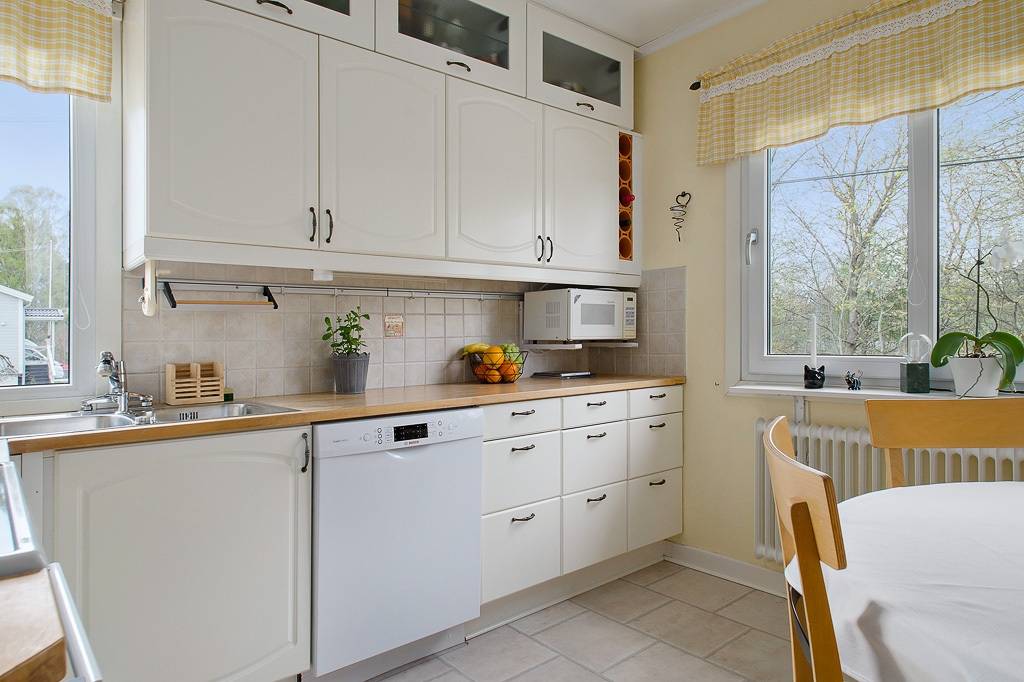 5 rum Villa på Malmköpingsvägen 102 Örby Stockholms kommun - bild 5