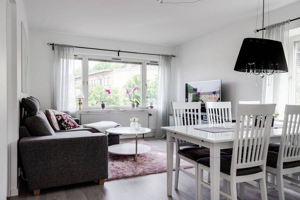 3 rum Lägenhet på Bregårdsgatan 20D Centralt Karlskoga kommun - bild 2