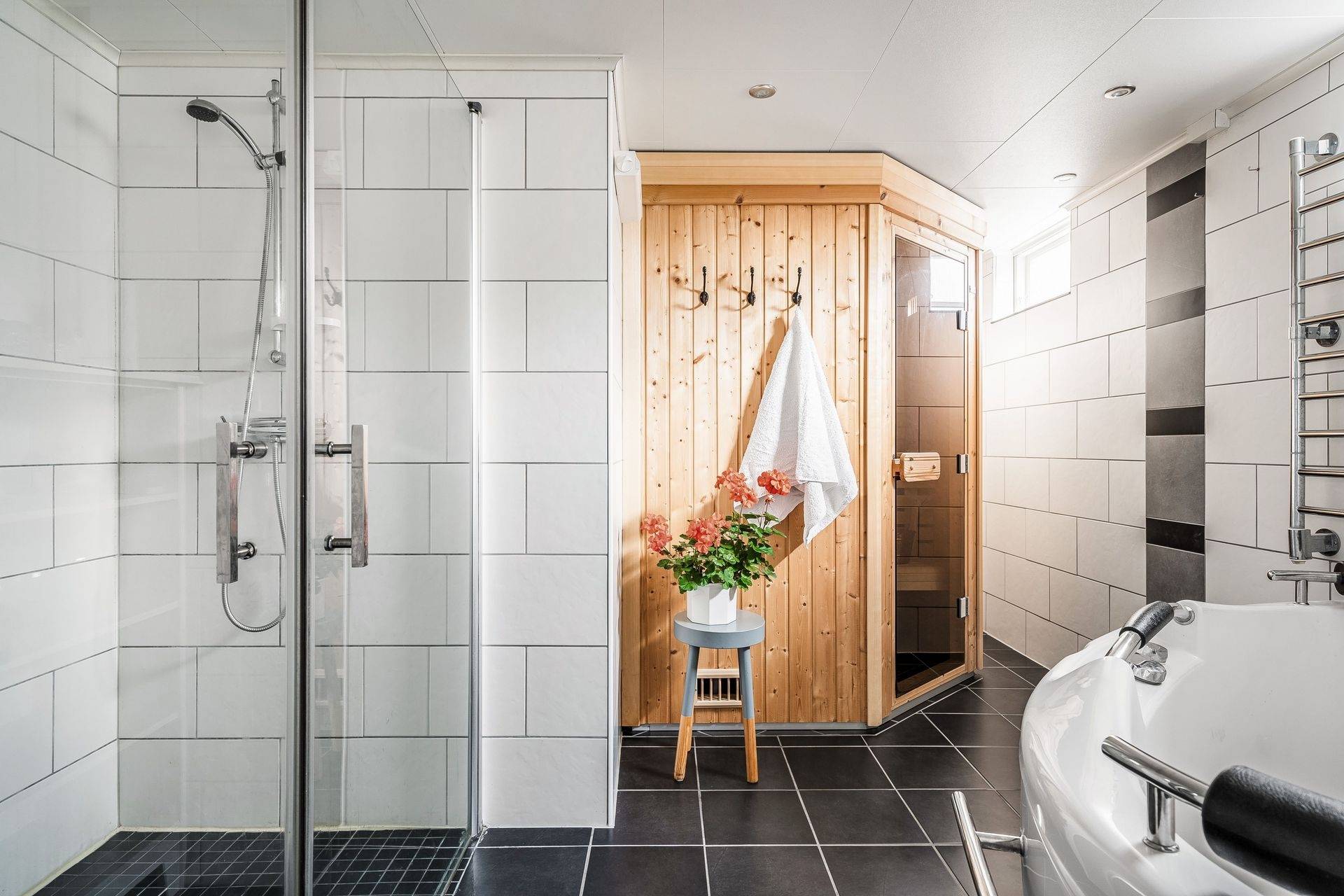 6 rum Villa på Rosenkällavägen 33 Östra Villastaden Nyköpings kommun - bild 37