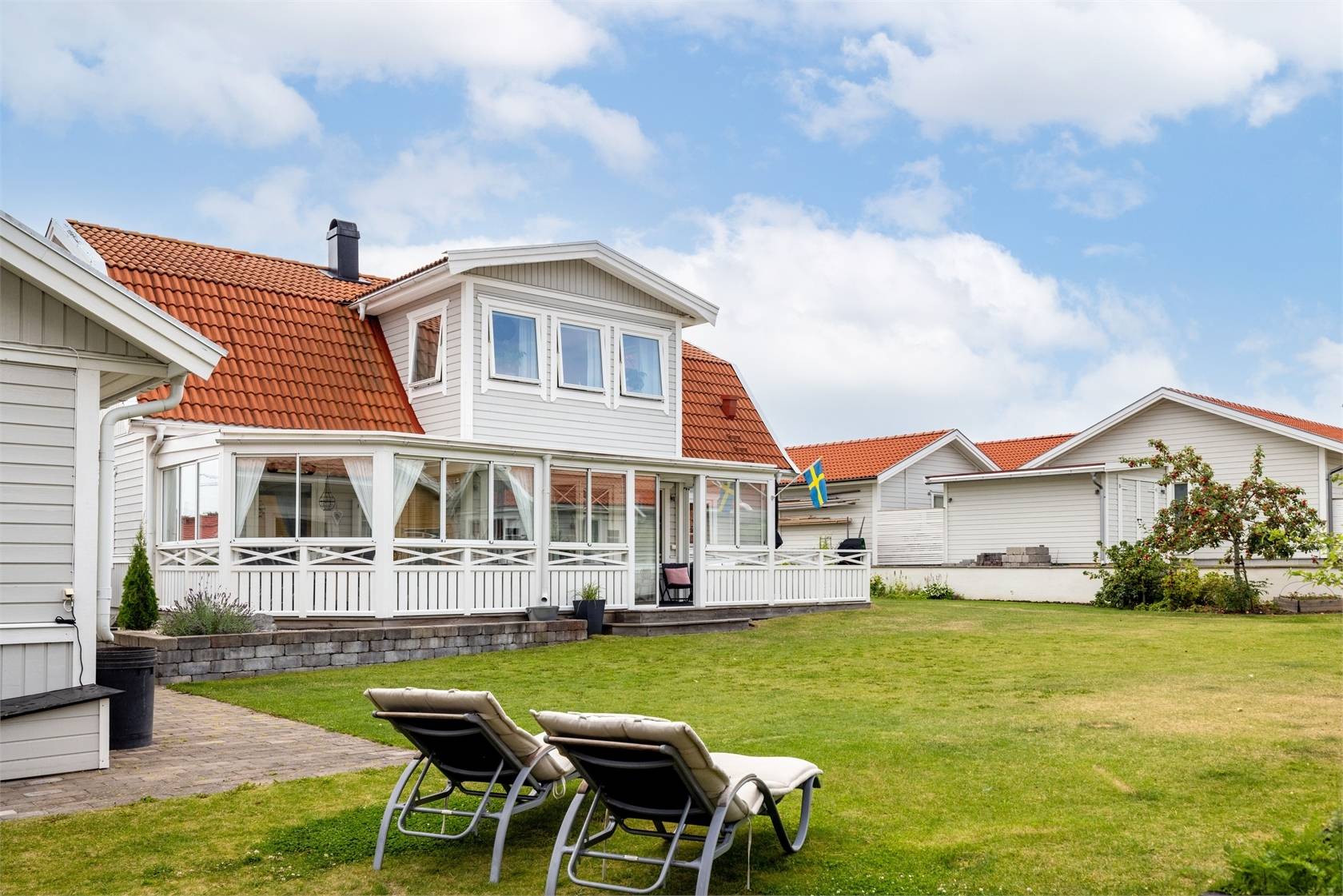 7 rum Villa på Prästkragevägen 17 Bålsta - Viby Äng Håbo kommun - bild 2