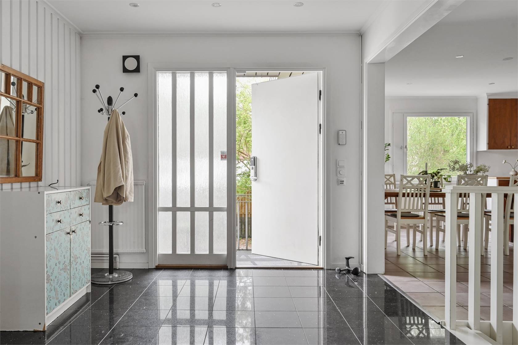 8 rum Villa på Valhallavägen 5 Odenslunda Upplands Väsby kommun - bild 23