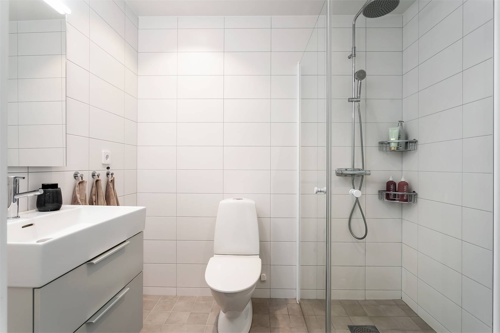 4 rum Parhus på Husbytorpsvägen 26B Bro - Mälarstad Upplands-Bro kommun - bild 16