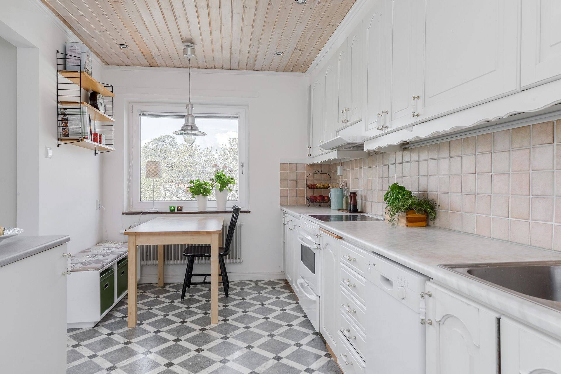 2 rum Lägenhet på Herrgårdsvägen 18B Centrala Väsby Upplands Väsby kommun - bild 5