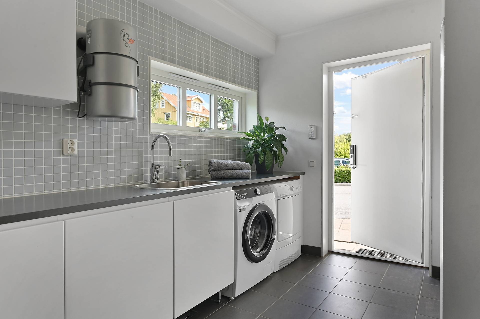 6 rum Villa på Trångsundsvägen 54 Sjöängen Huddinge kommun - bild 17