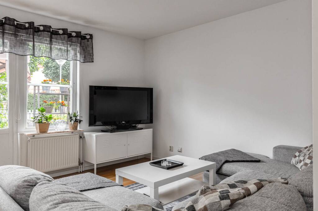 5 rum Parhus på Fjärilsstigen 6 Gånsta Enköpings kommun - bild 8