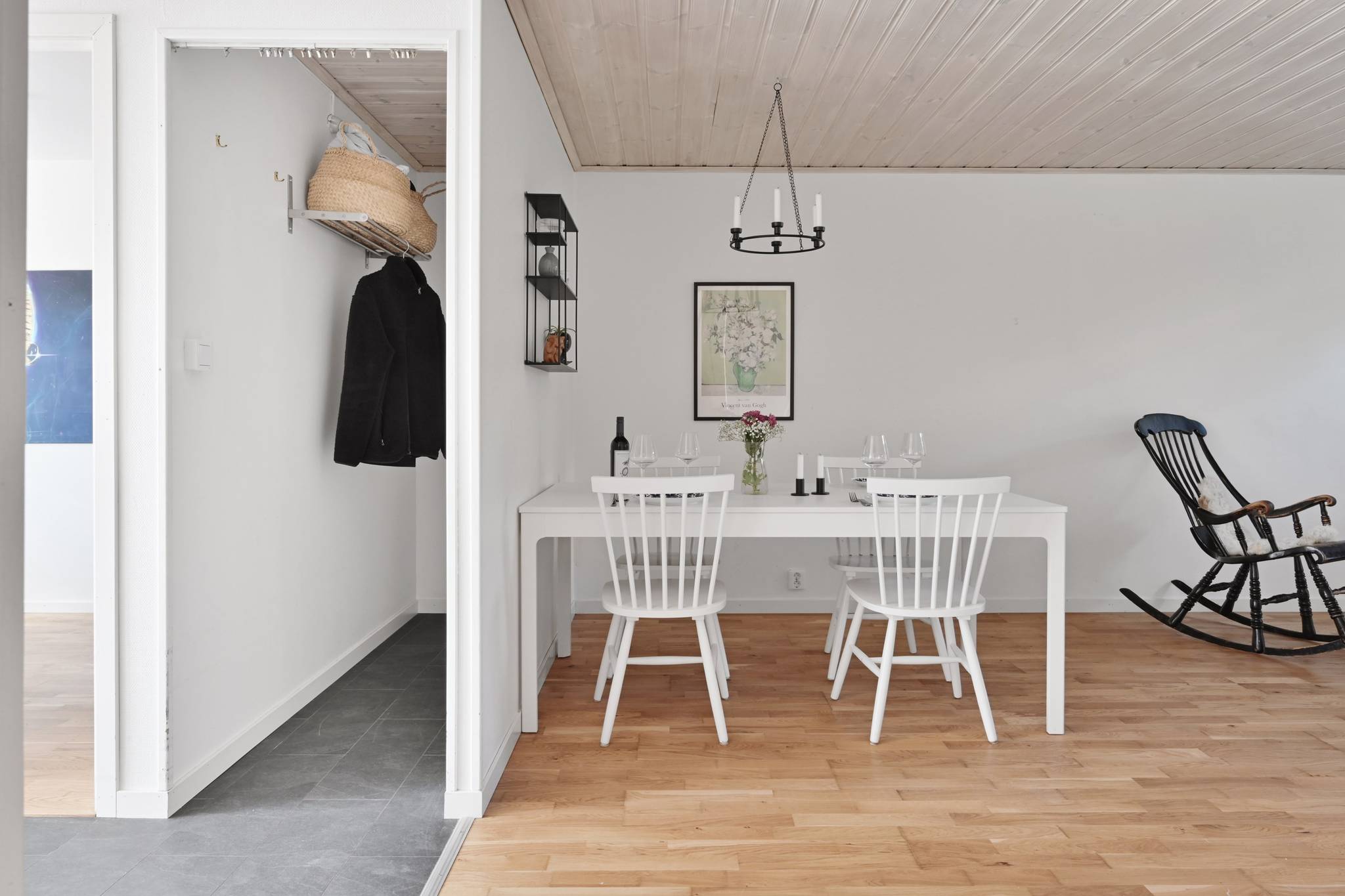 6 rum Radhus på Ljungvägen 41 Sjukyrkoberget Upplands Väsby kommun - bild 25