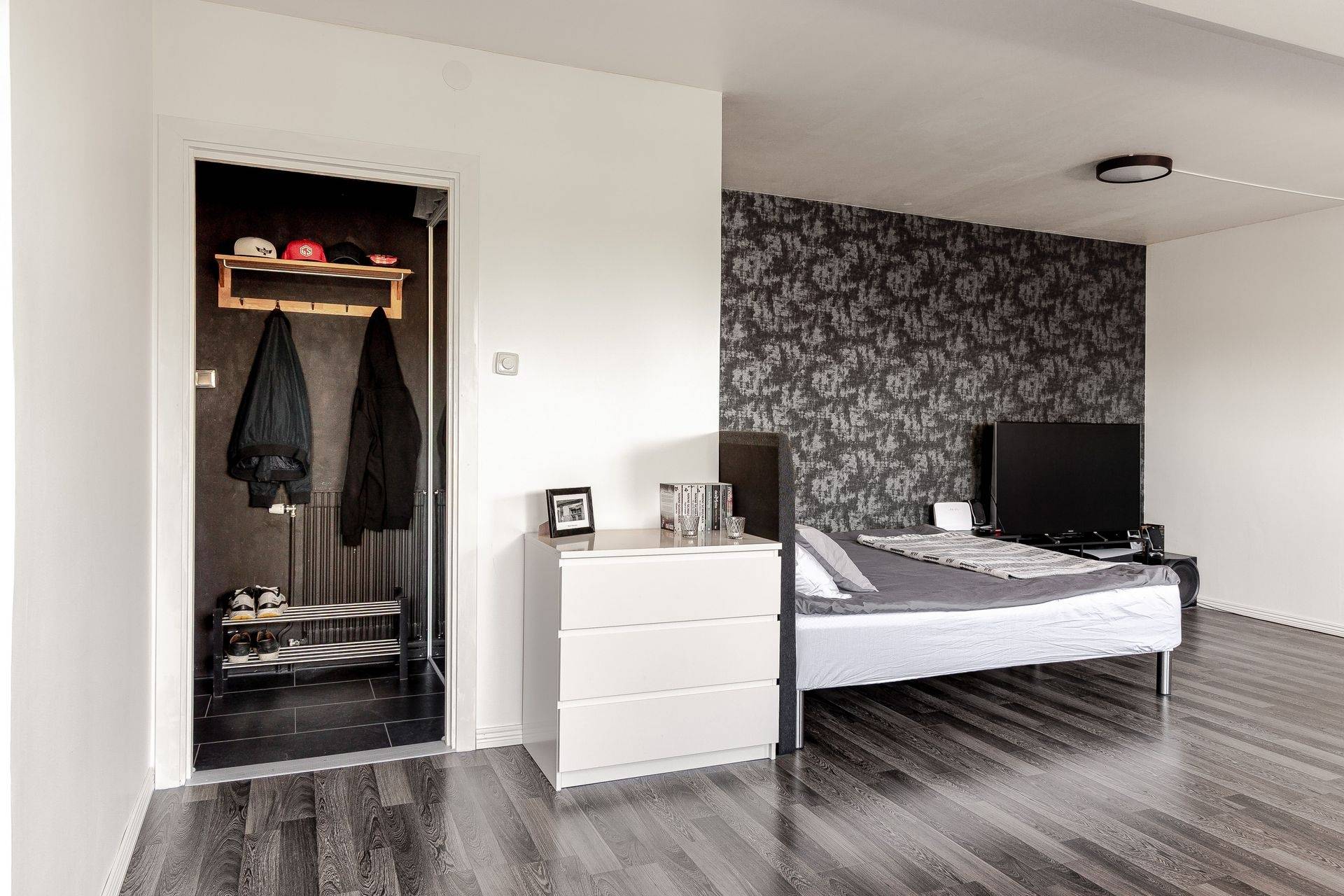 1 rum Lägenhet på Fiskaregatan 4b Västra Gärdet Falkenbergs kommun - bild 2