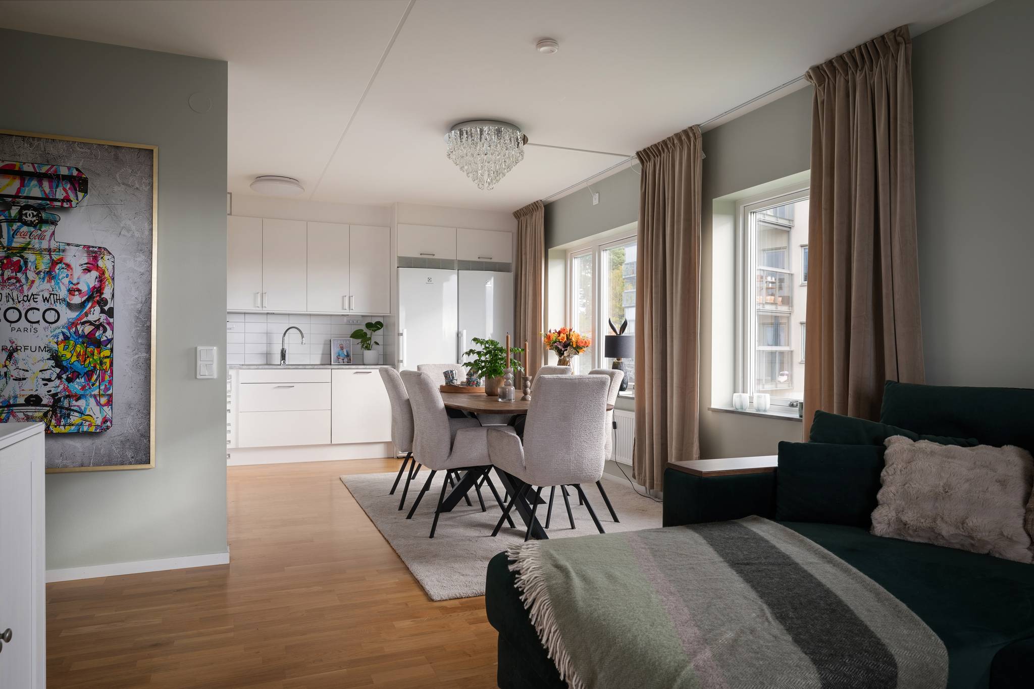 3 rum Lägenhet på Solgårdsterassen 18 Centrum Stenungsunds kommun - bild 12