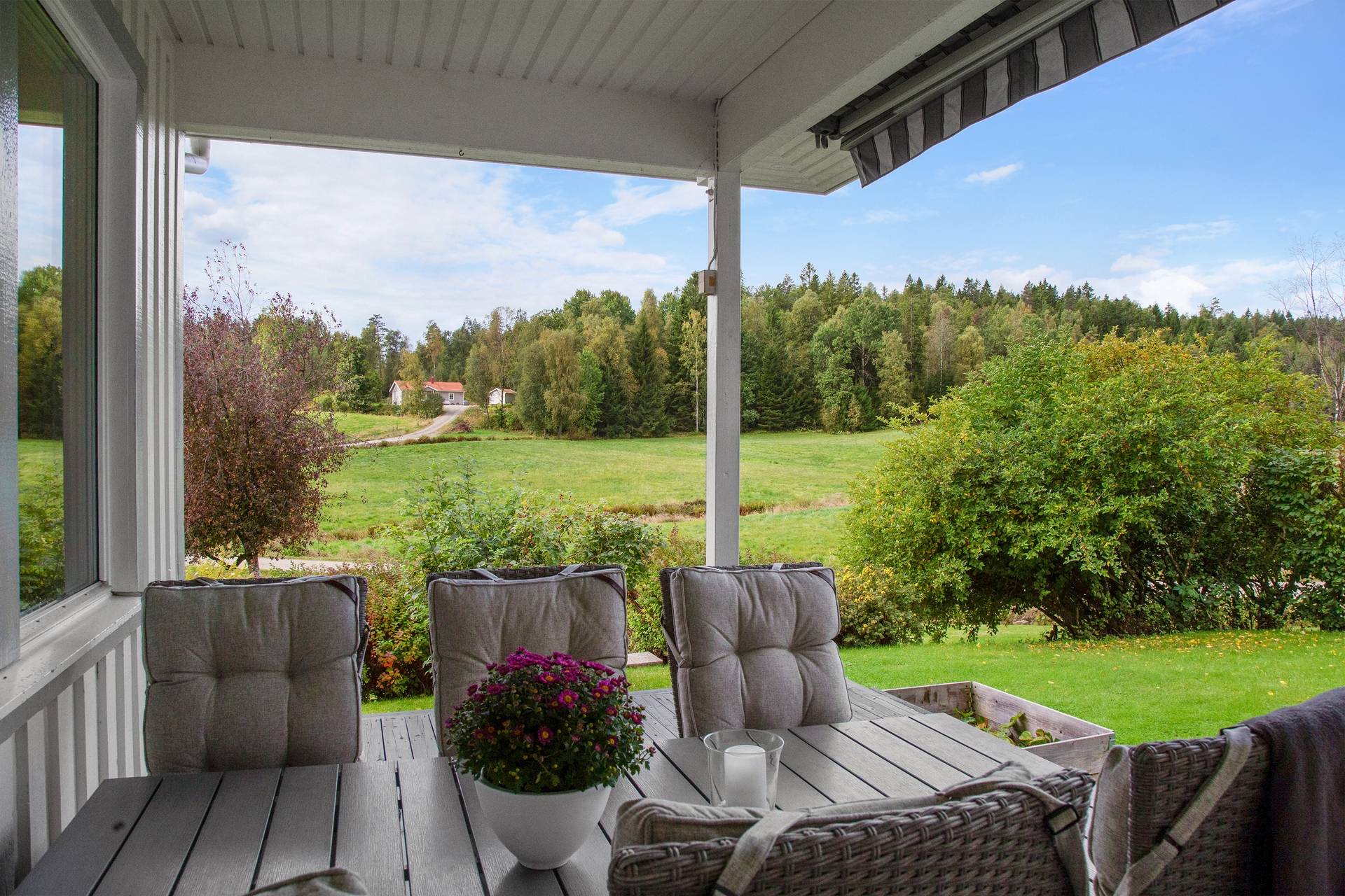 6 rum Villa på Nedre Kåröd 132 Hogstorp Uddevalla kommun - bild 15