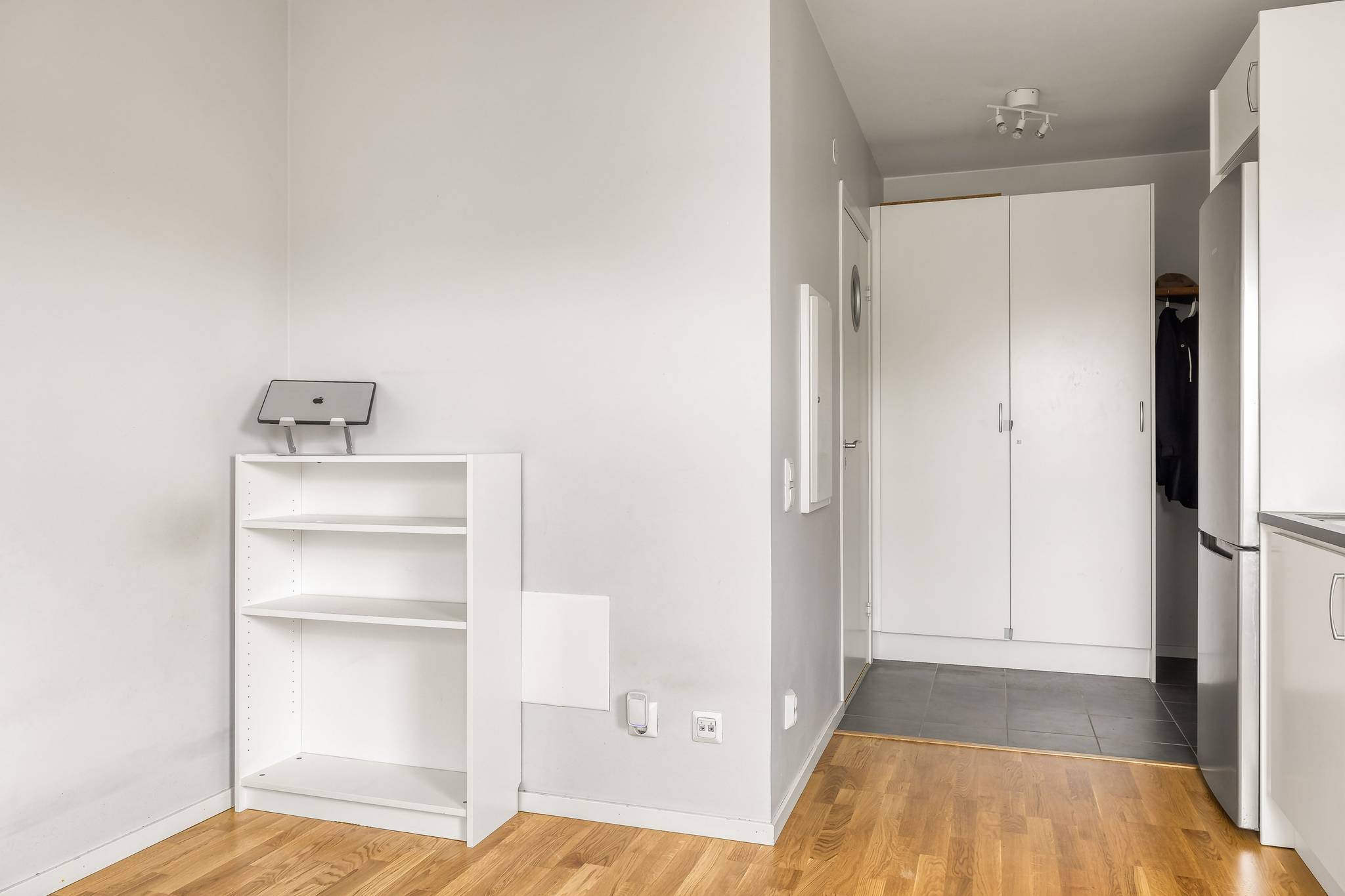 1 rum Lägenhet på Härnevi skolväg 9B Gamla Bro Upplands-Bro kommun - bild 3