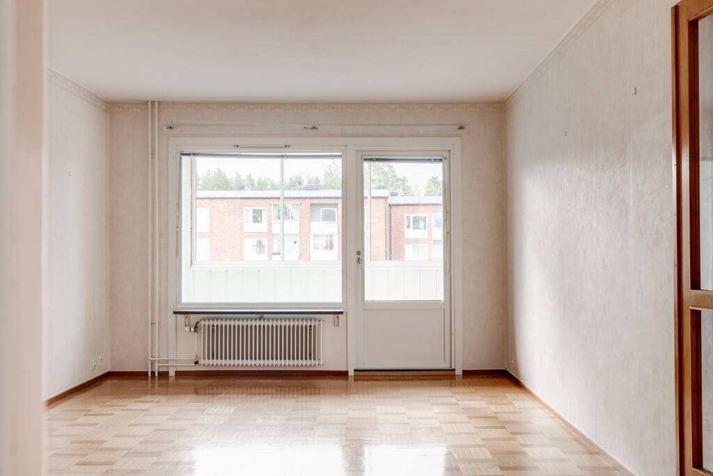 3 rum Lägenhet på Hedgatan 19C Haren Karlskoga kommun - bild 2
