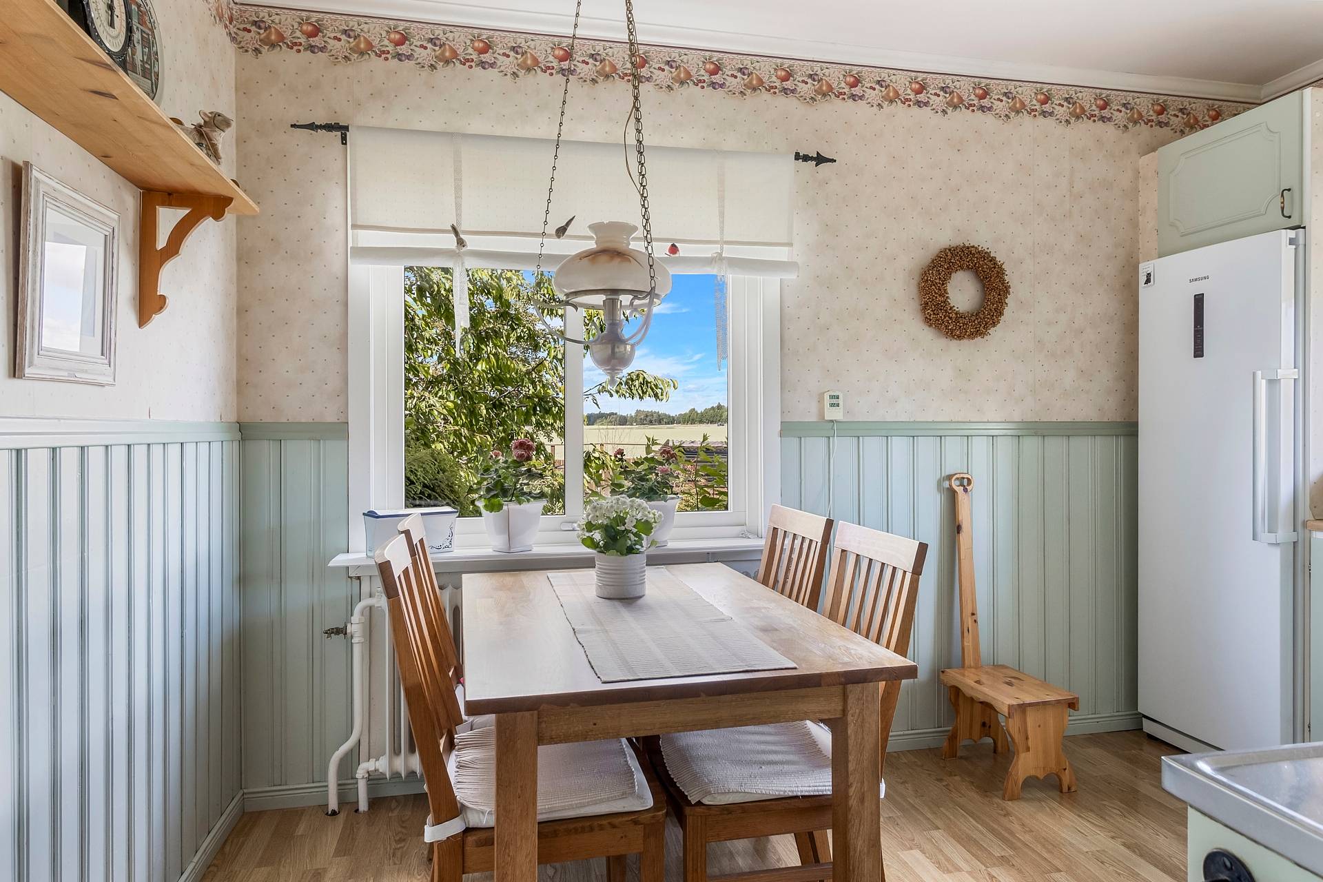 5 rum Villa på Slåttervägen 13 Marieberg Köpings kommun - bild 9