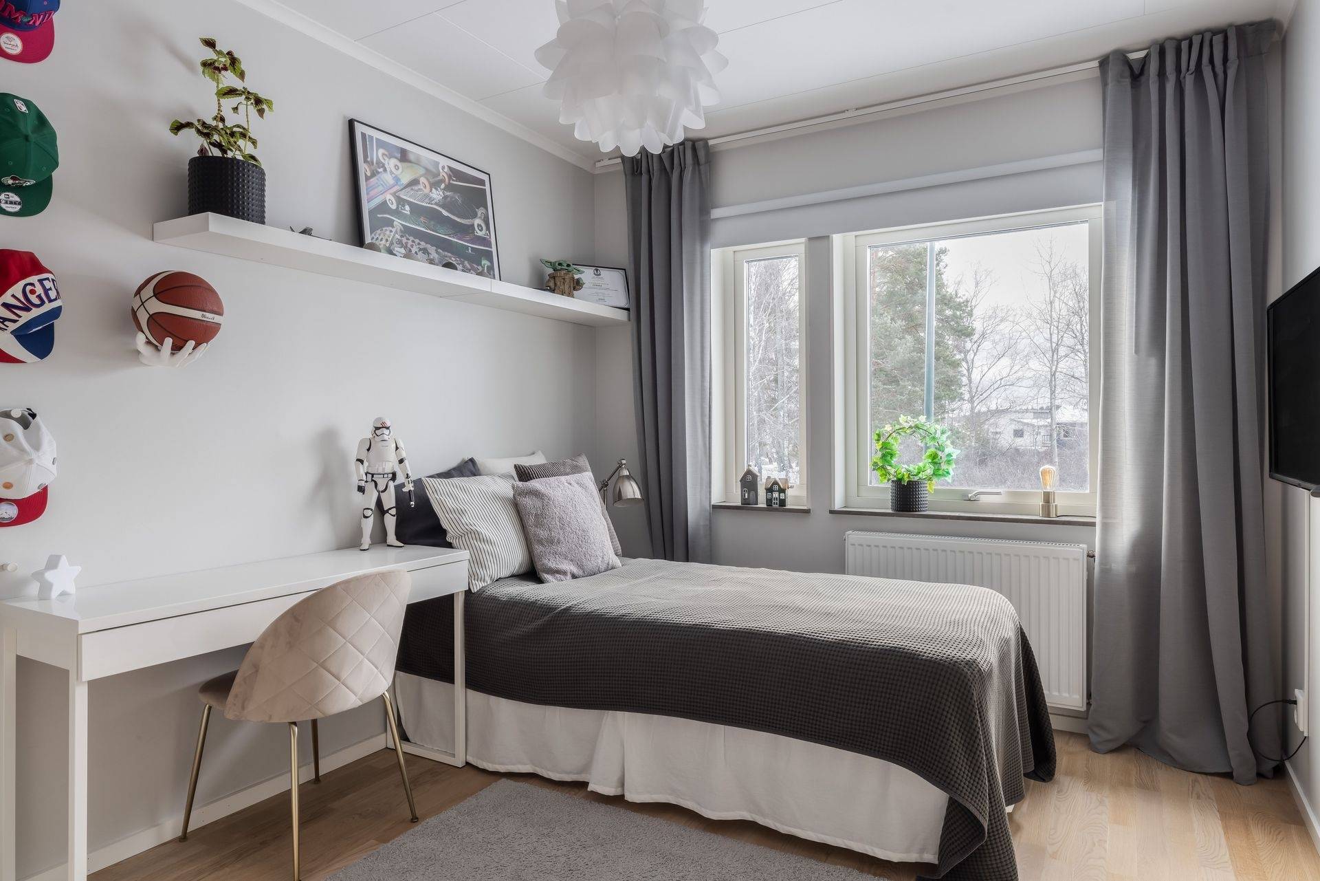 6 rum Par-/kedje-/radhus på Lövhagsvägen 27 Hägerneholm Täby kommun - bild 28