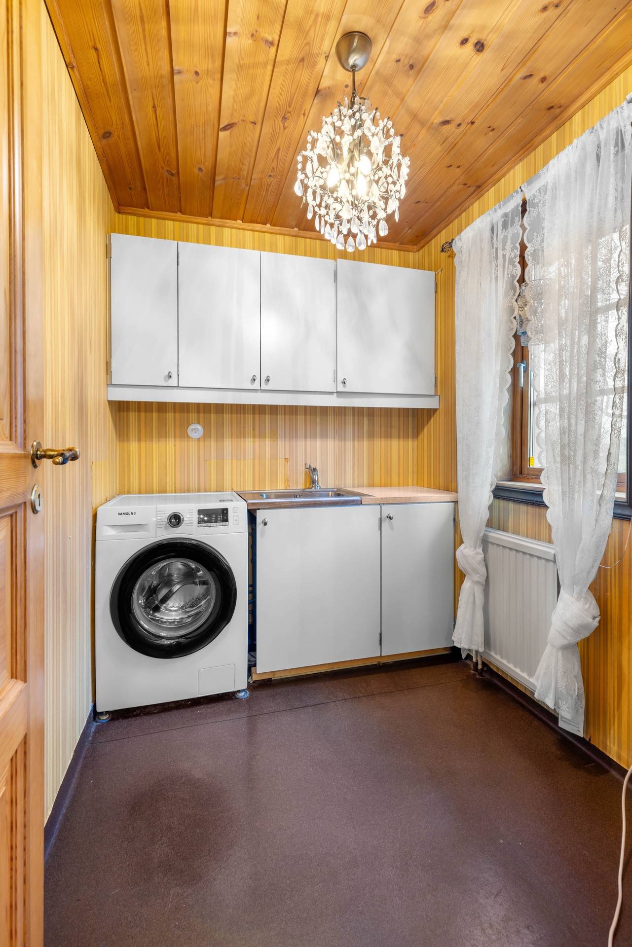 4 rum Villa på Granvägen 3 Edsbyn Ovanåkers kommun - bild 11