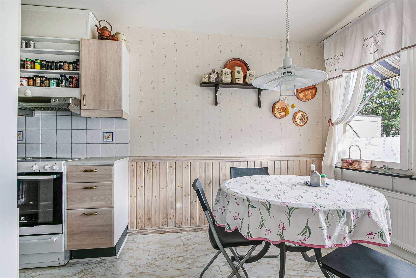 5 rum Radhus på Kvarnhagsvägen 69 Botkyrka Alby Botkyrka kommun - bild 6