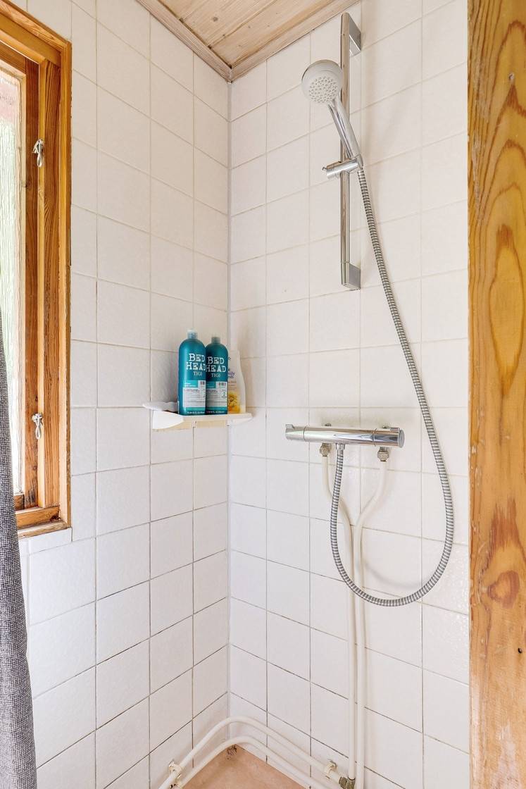 3 rum Vinterbonat fritidshus på Granberga 230 Huddunge Heby kommun - bild 17