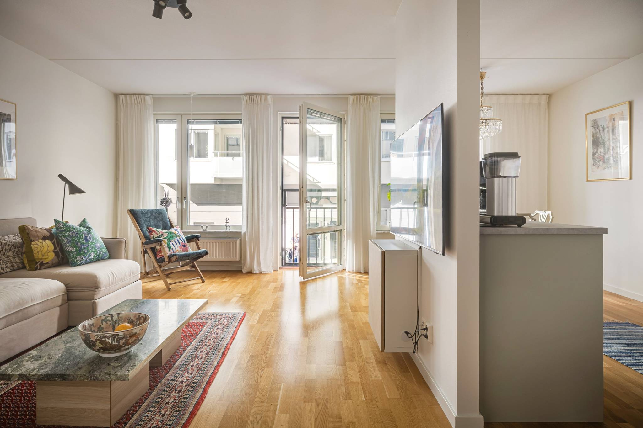 2 rum Lägenhet på Vingårdsgatan 7, 1 tr! Liljeholmskajen Stockholms kommun - bild 6