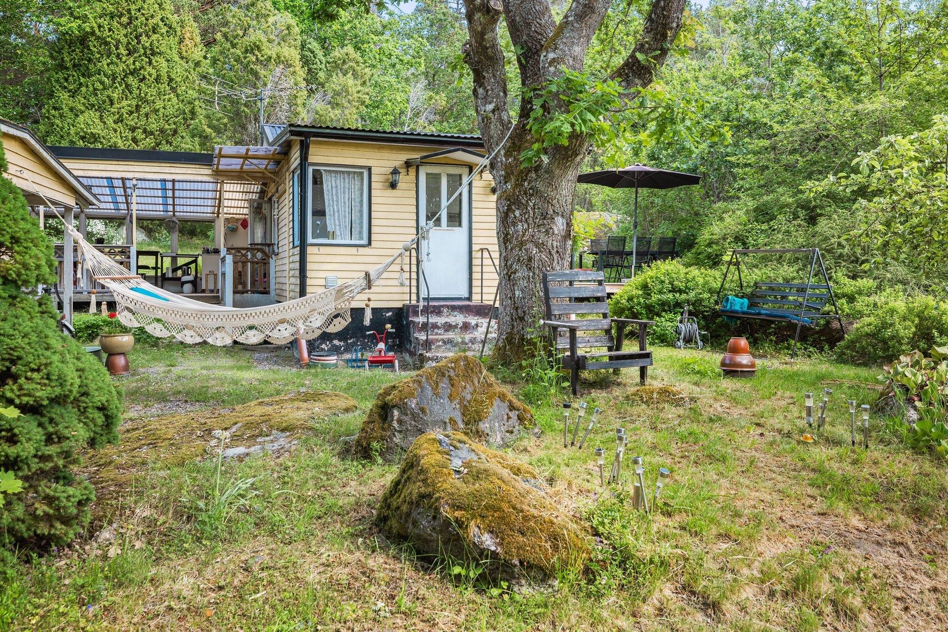 2 rum Fritidshus på Ängsholmsvägen 10 Ängsholmen Eskilstuna kommun - bild 2