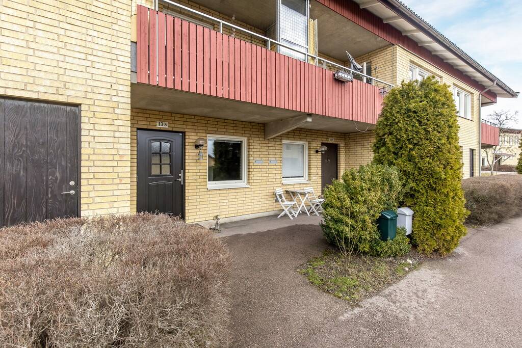 4 rum Lägenhet på Öknavägen 133 Gustavsborg Eskilstuna kommun - bild 2