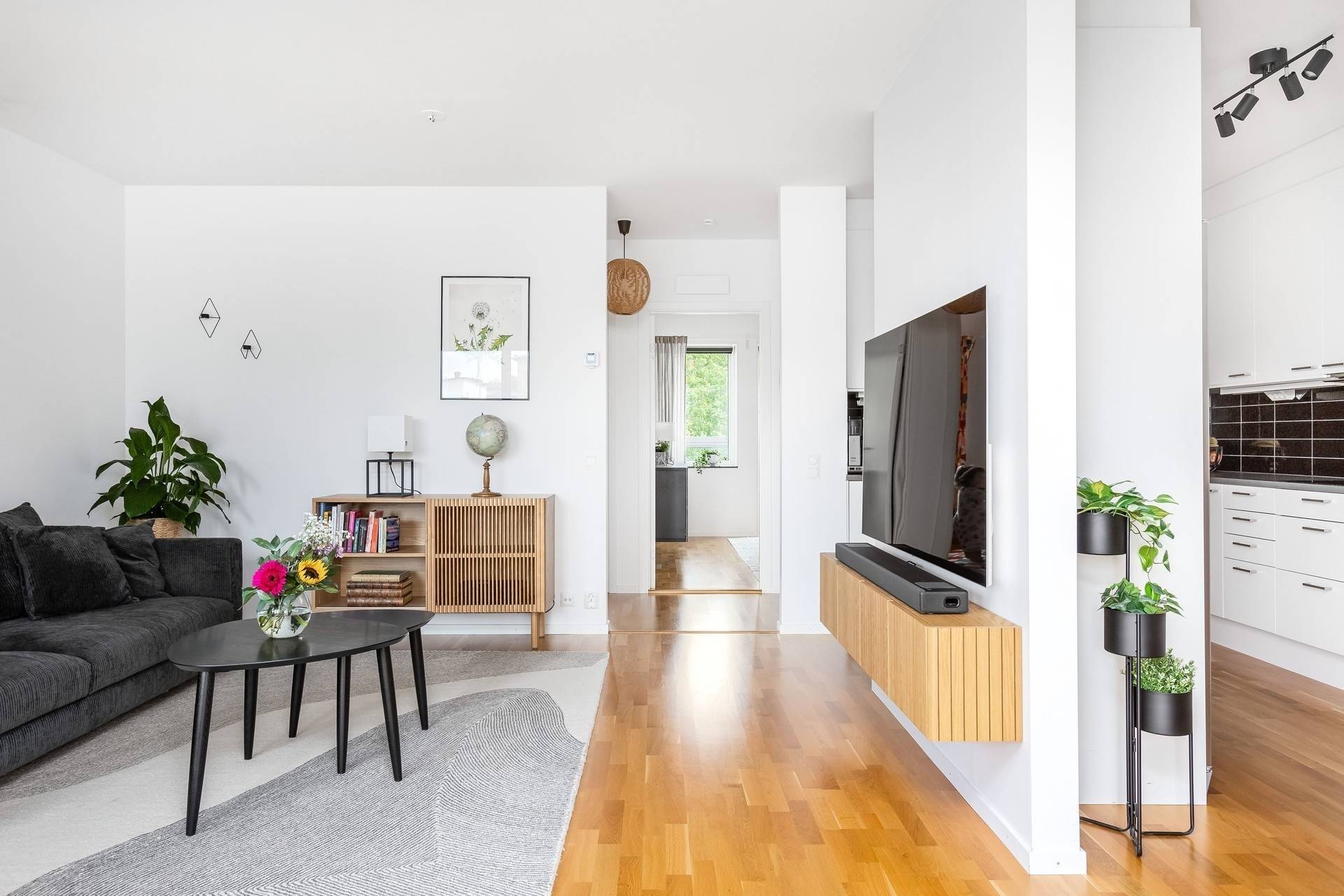 3 rum lägenhet på Skvadronsgatan 11 Södra Ekkällan, Linköpings kommun - bild 1
