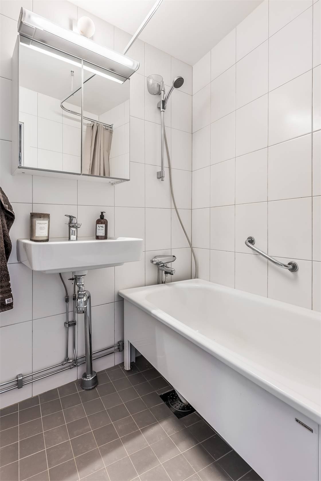3 rum Lägenhet på Lingvägen 211 Hökarängen Stockholms kommun - bild 19