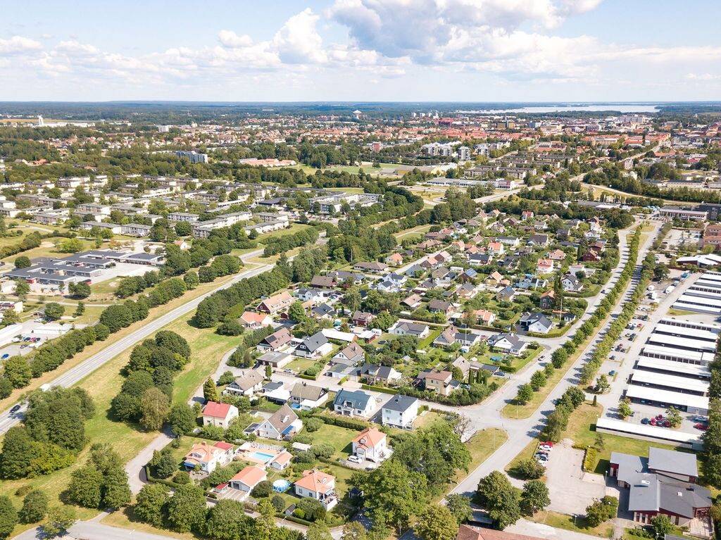 6 rum Villa på Oxhagevägen 19 Älvtomta Örebro kommun - bild 71