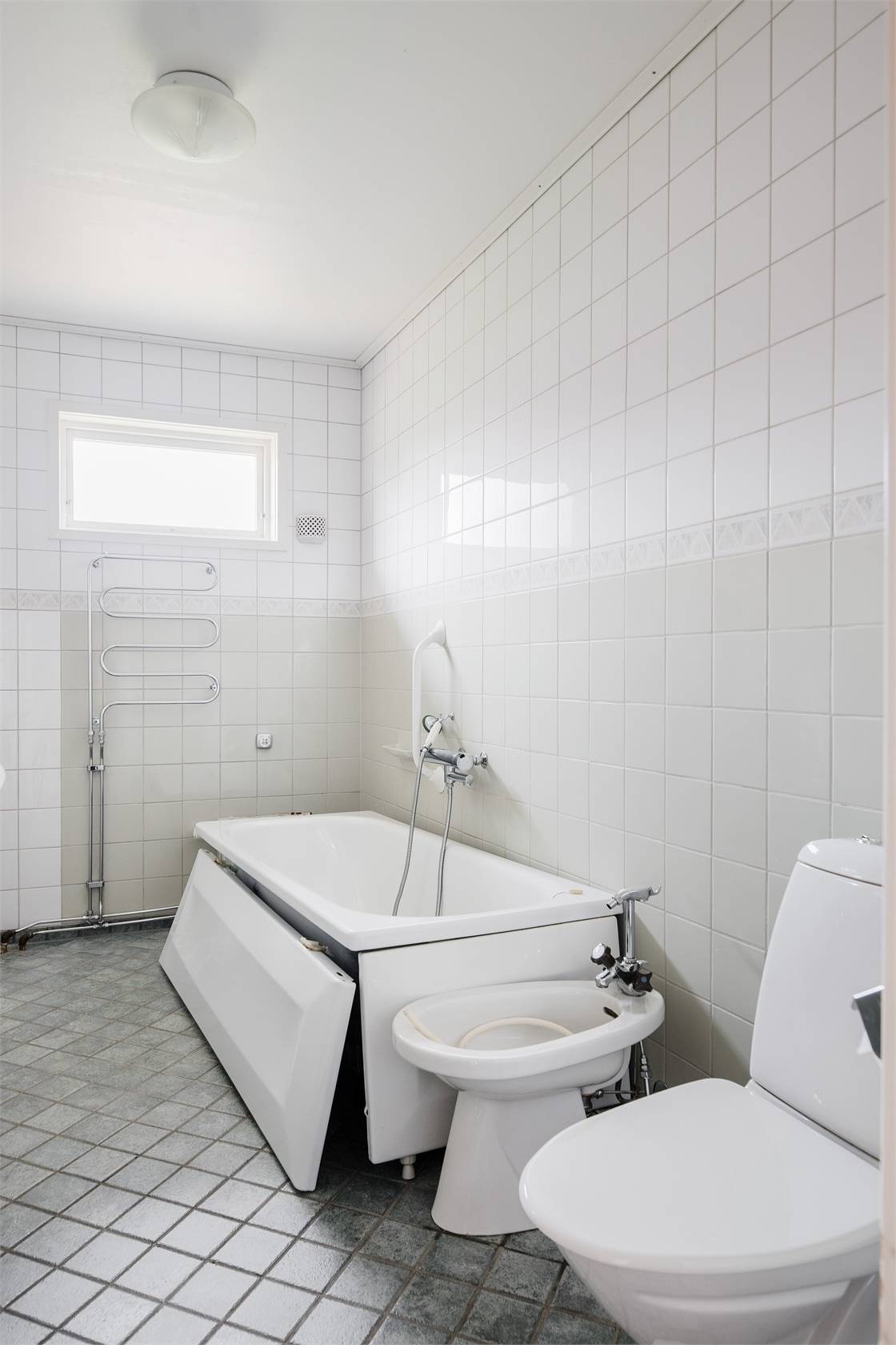 5 rum Villa på Kinneviksvägen 2 Lidköping Norr Lidköpings kommun - bild 37