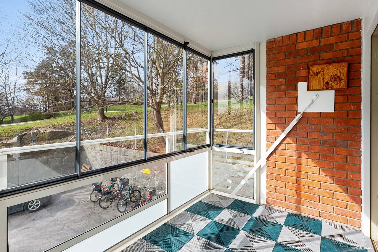 4 rum Lägenhet på Krysshammarvägen 22 Huvudsta Solna kommun - bild 8