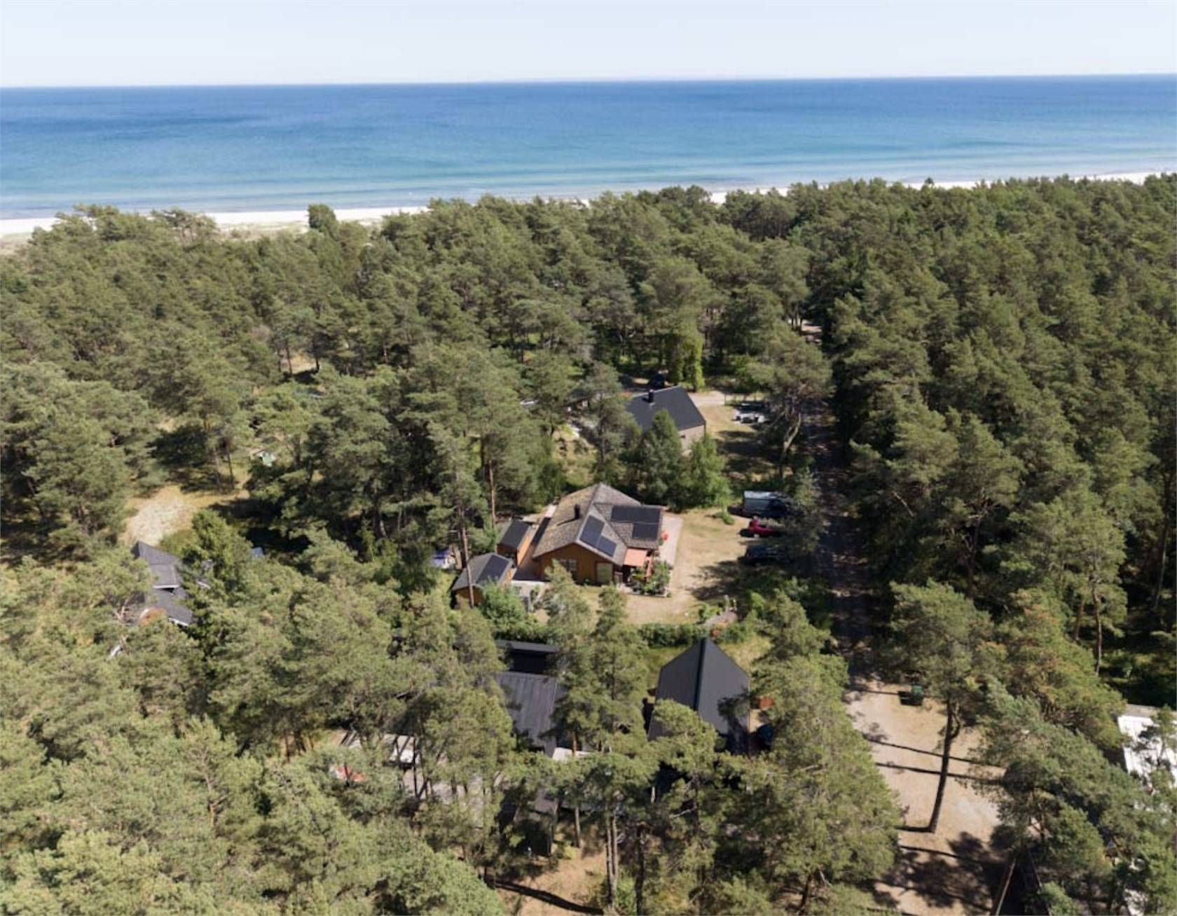 8 rum fritidshus på Sandby strandväg 11B Sandby Strand, Simrishamns kommun - bild 3