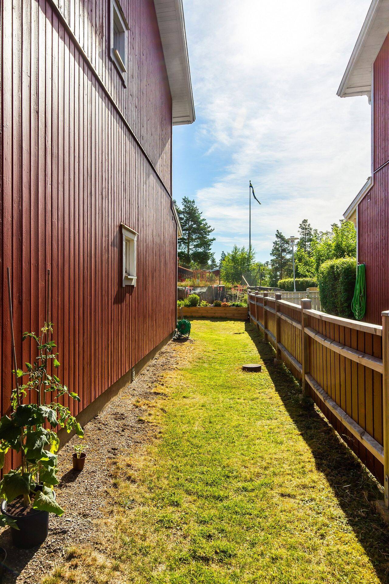 4 rum Radhus på Stenvägen 73A Slottsbrinken Strängnäs kommun - bild 32
