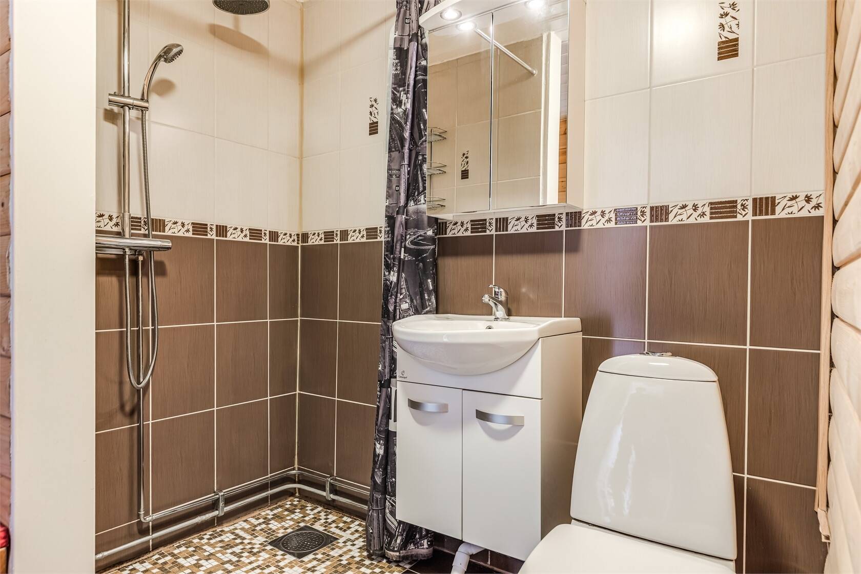 4 rum Villa på Sjötorpsvägen 29 Hemlingby/Sjötorp Gävle kommun - bild 34