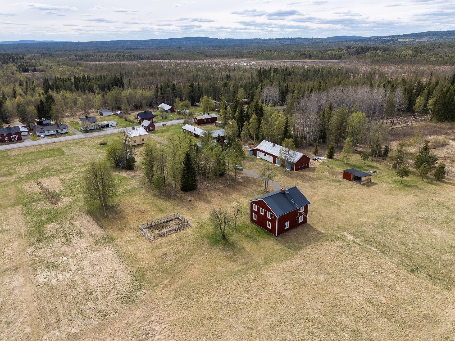 4 rum Gård utan jordbruk på Åkervägen 10 Rentjärn Malå kommun - bild 115