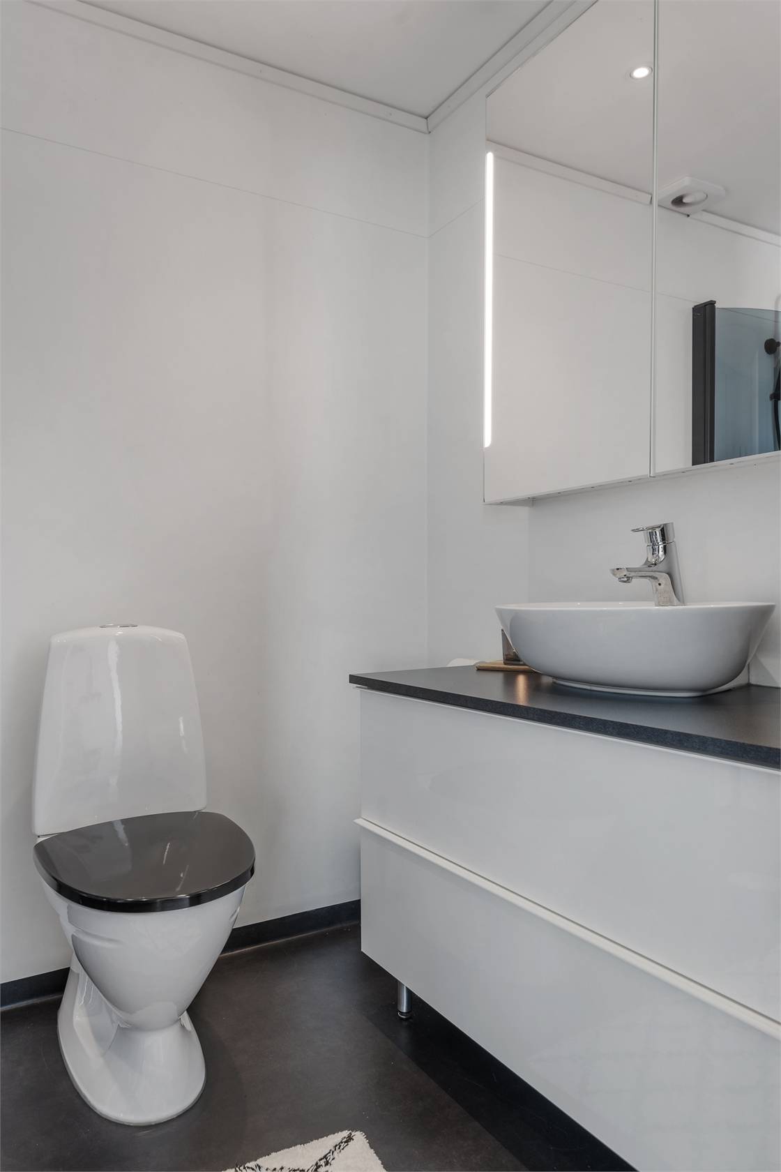 4 rum Villa på Spjutgatan 9 Centralt Strömstads kommun - bild 17