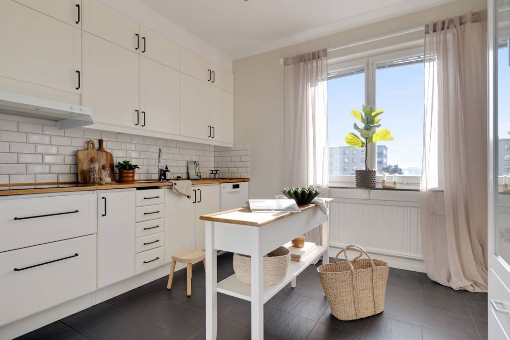 3 rum Lägenhet på Siljansvägen 74, 3.5 tr Årsta Stockholms kommun - bild 3