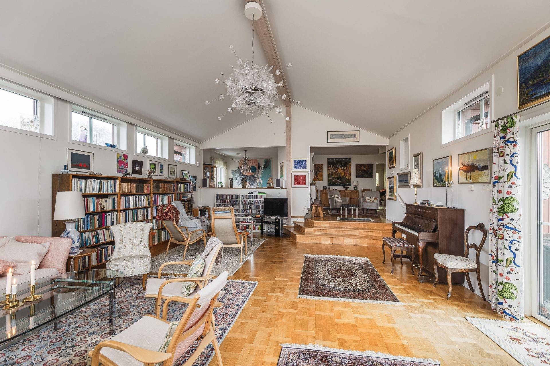 8 rum Villa på Tullgatan 1 Strängnäs Strängnäs kommun - bild 7