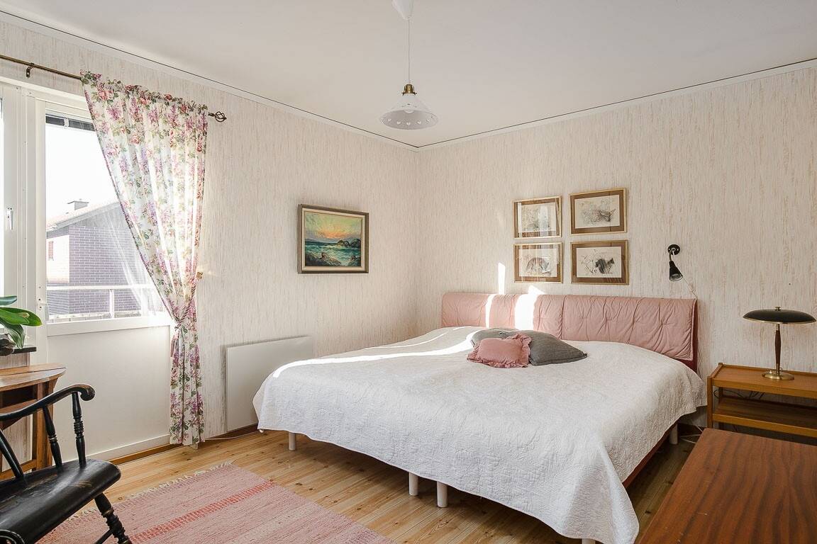 4 rum Parhus på Siriusgatan 10 Gamla Staden Lidköpings kommun - bild 16