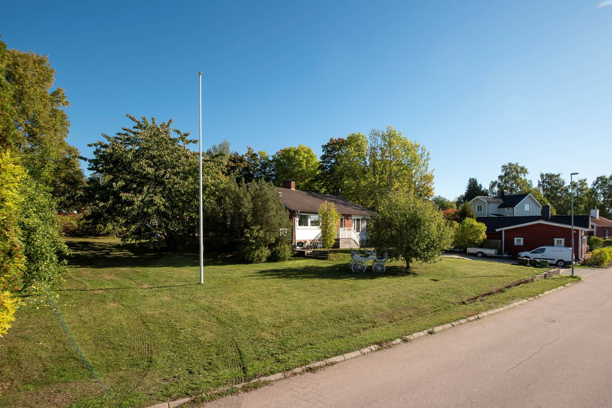 5 rum villa på Lundbobergsvägen 1 Tortuna, Västerås kommun - bild 2