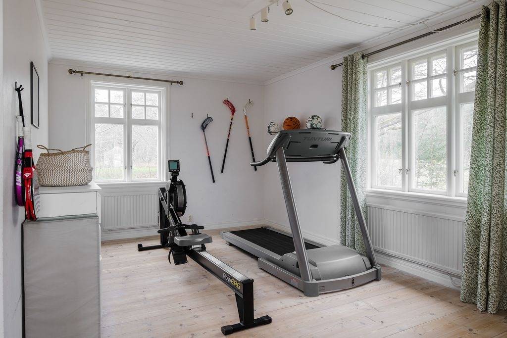 6 rum Gård utan jordbruk på Häggesled Stommen 6 Häggesled-Järpås Lidköpings kommun - bild 27