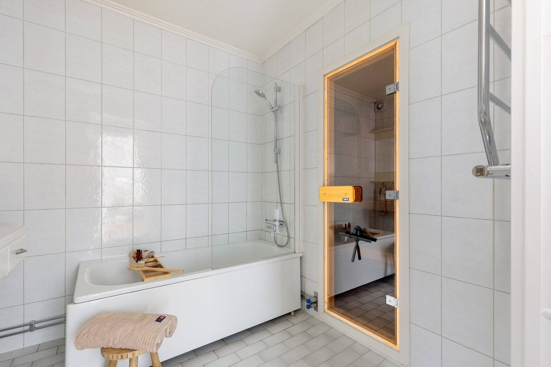6 rum Villa på Strandbacken 10 Uttran Botkyrka kommun - bild 33