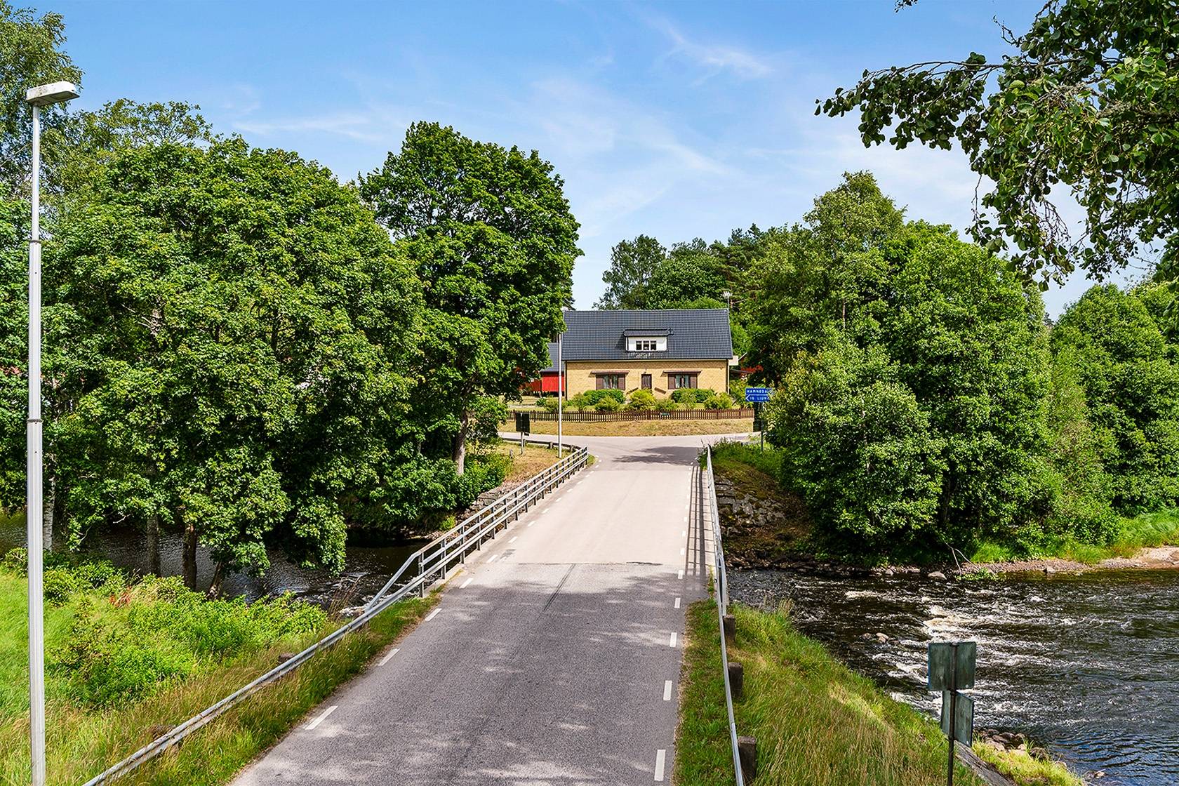 7 rum Villa på Nöttja Algutsgård 9 Ljungby Ljungby kommun - bild 1