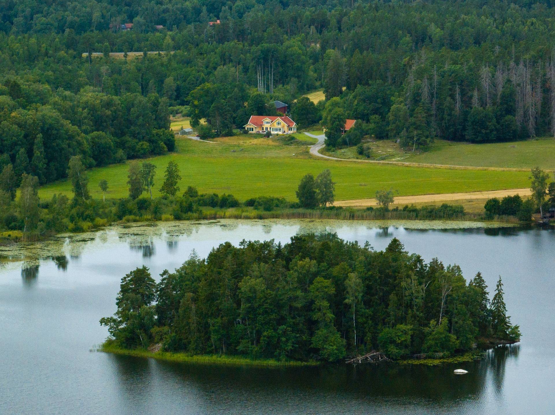 10 rum gård/skog på Torsätra gård 1 Nykvarn, Nykvarns kommun - bild 1