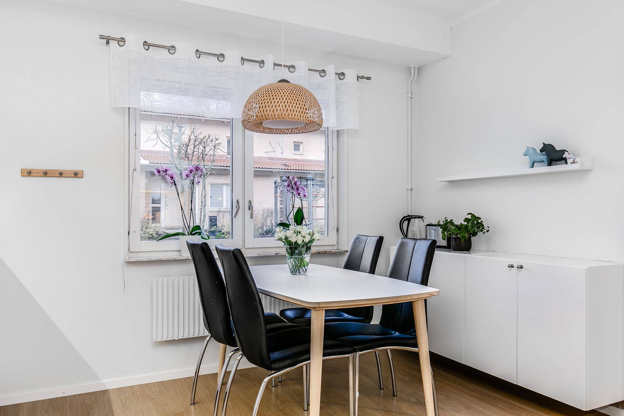 3 rum Lägenhet på Claras Gränd 11b Fullersta Huddinge kommun - bild 10
