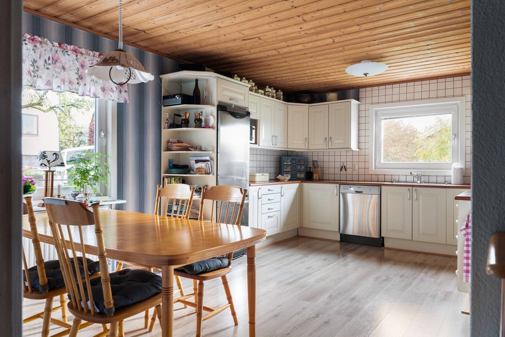 8 rum Villa på Tomtevägen 5 Nolby Alingsås kommun - bild 8