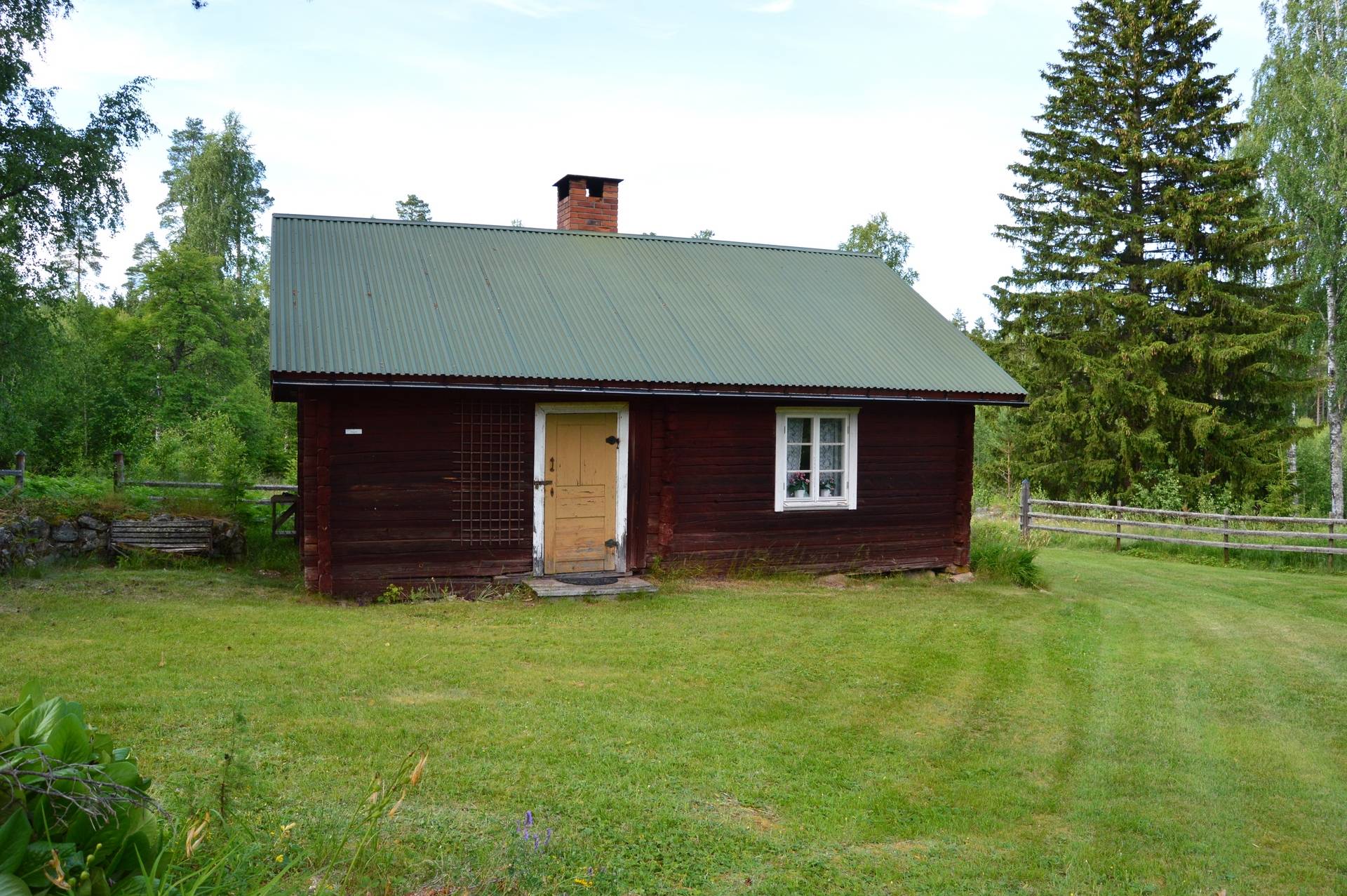 Gård med jordbruk på Sömskars skogen Sandvikens kommun - bild 19