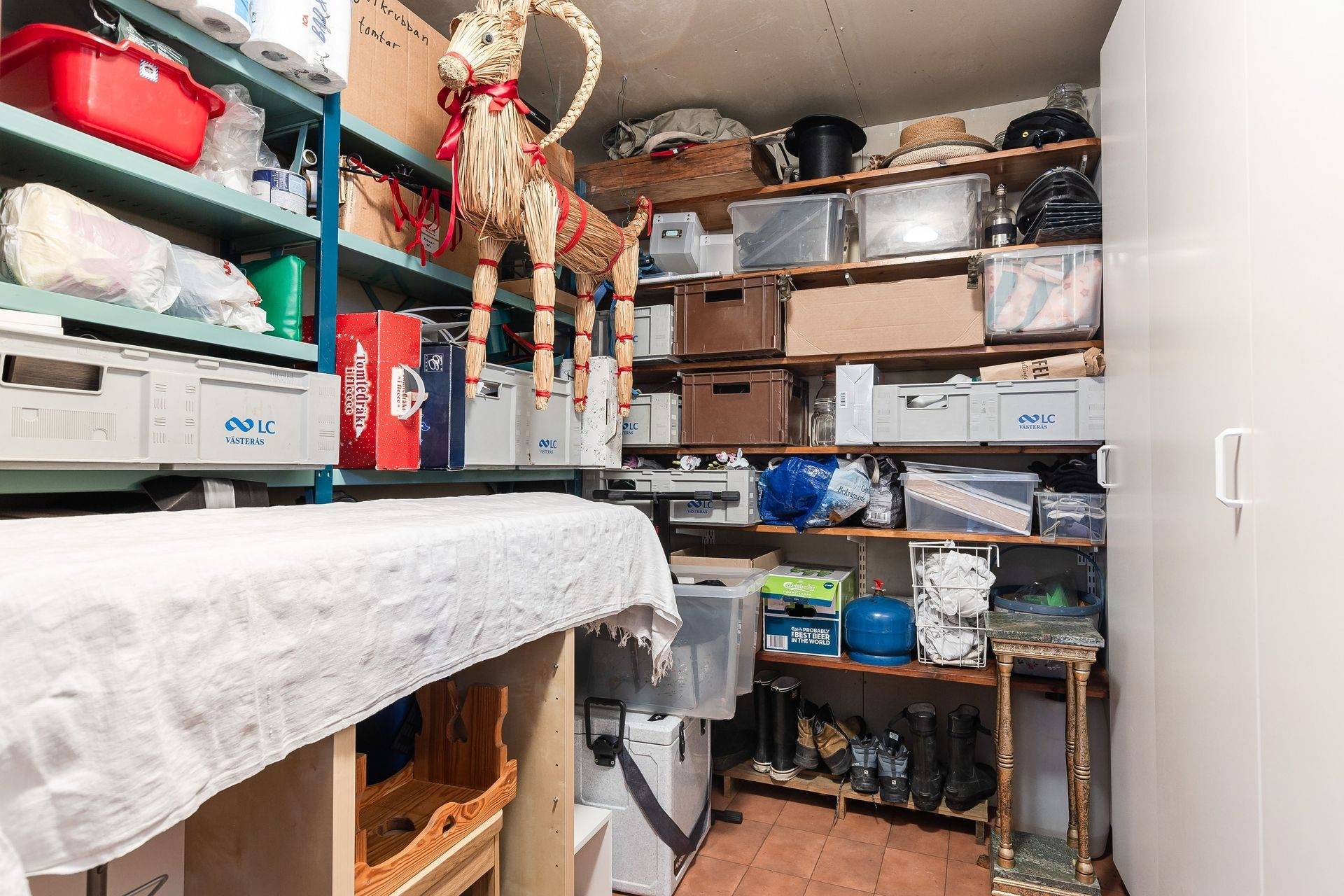 4 rum Villa på Järnvägsgatan 8 Gamla Torshälla Eskilstuna kommun - bild 59