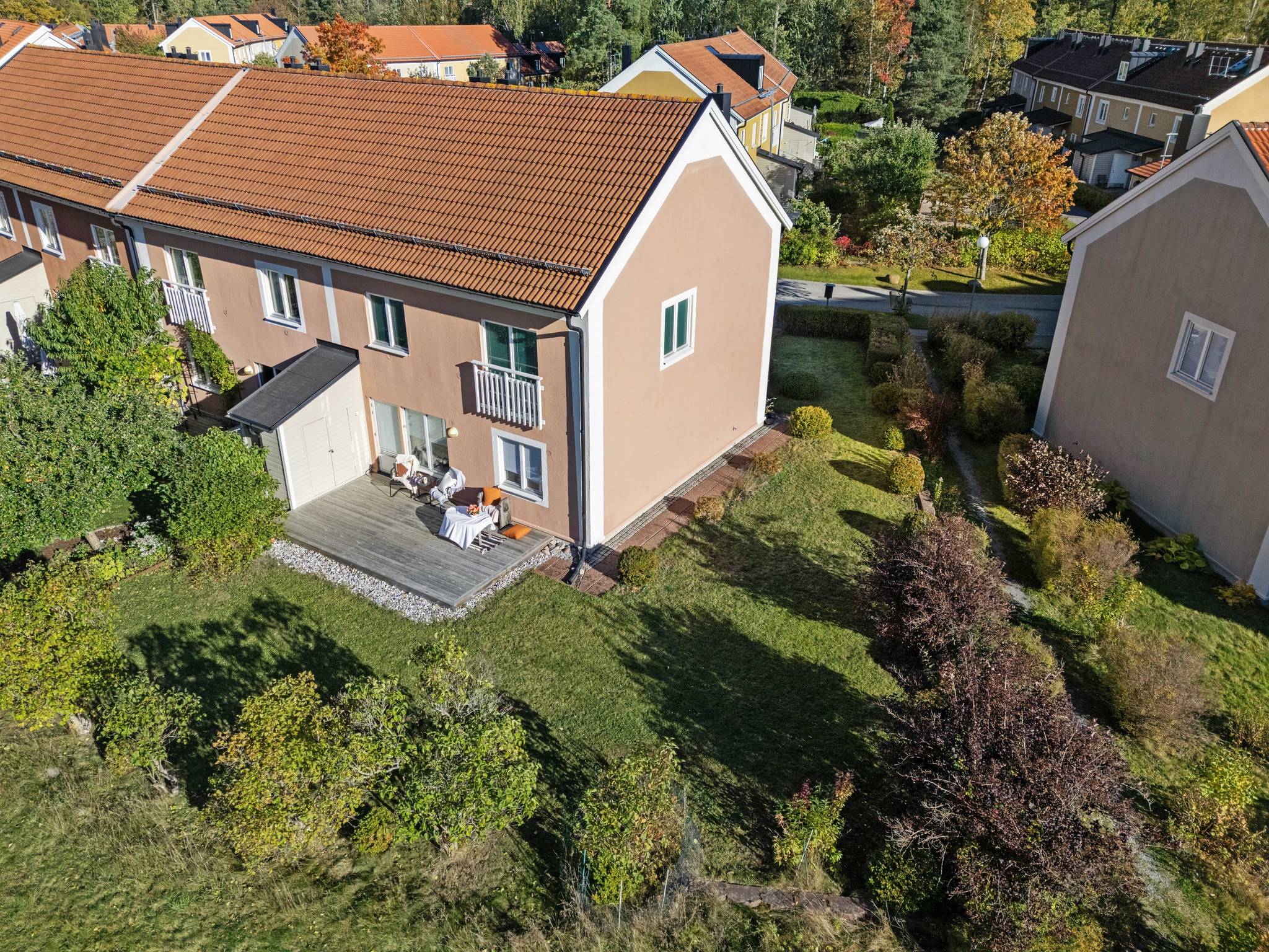 4 rum Radhus på Budbärarvägen 25 Farsta Stockholms kommun - bild 14
