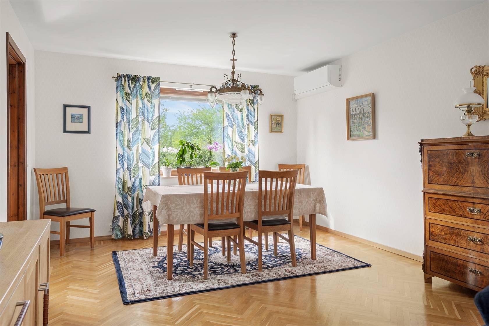 6 rum Villa på Blåeldsvägen 45 Hässelby Stockholms kommun - bild 8