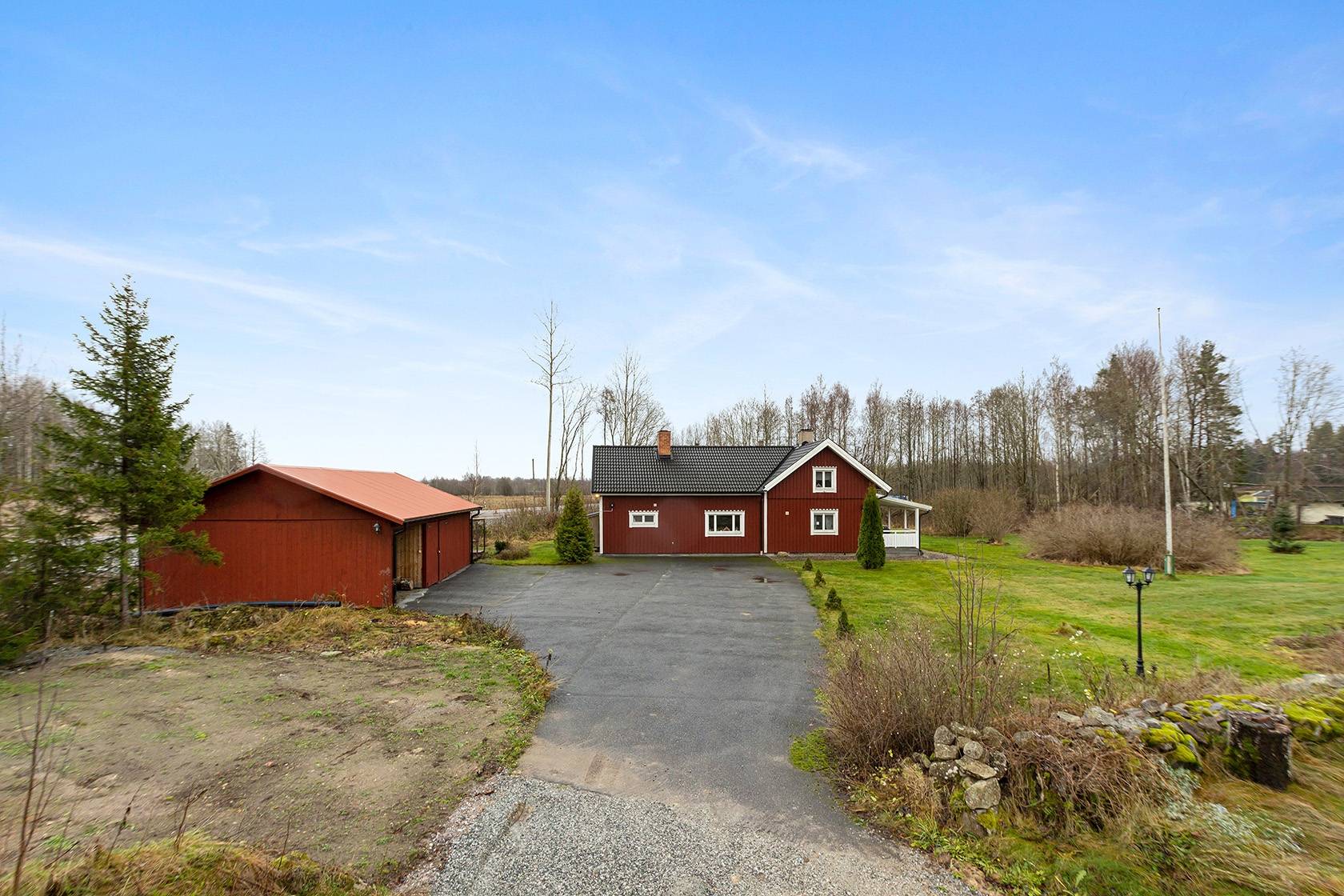 4 rum Villa på Nävesta 201 Kumla kommun - bild 2